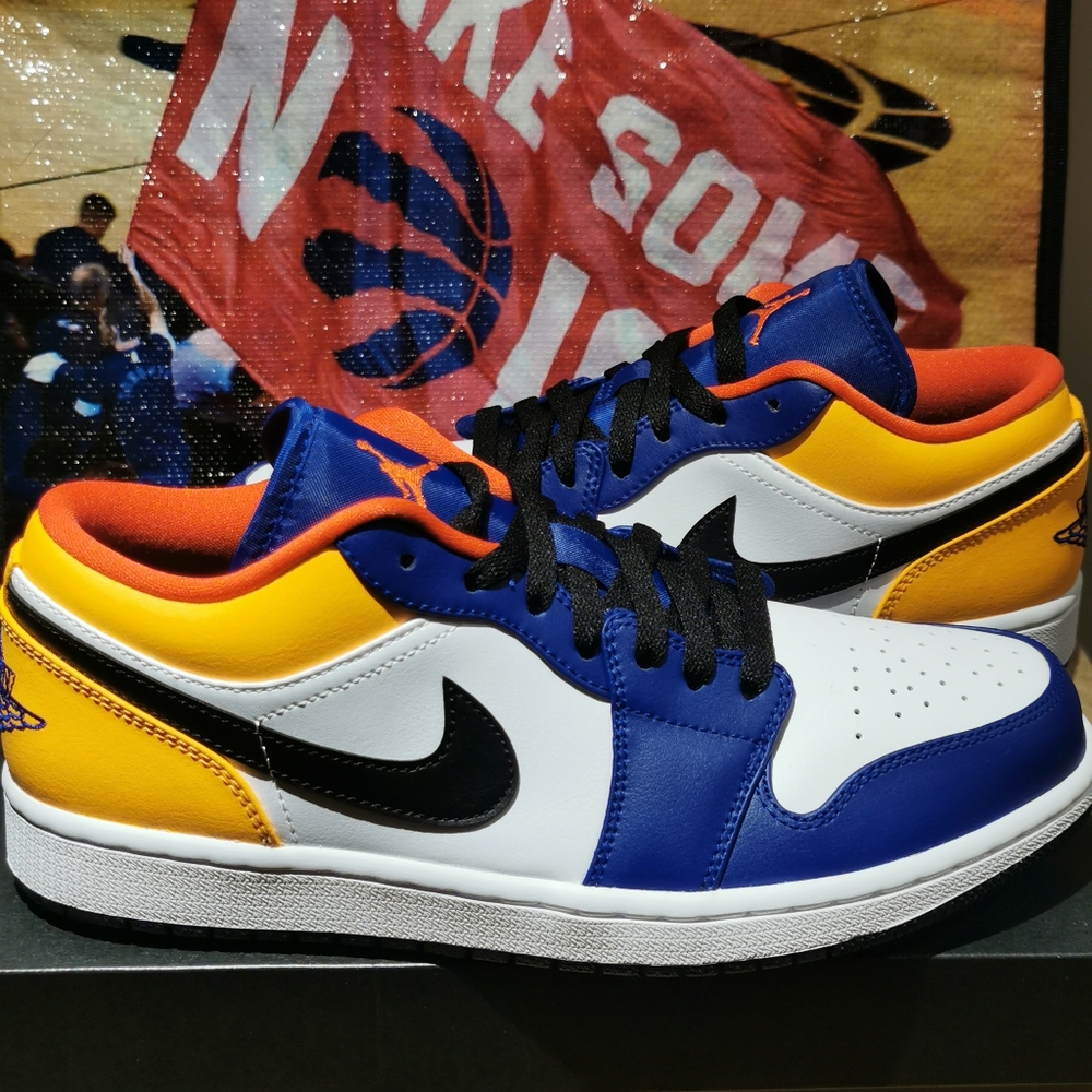 Jordan 1 Low "Royal Yellow" - Size 9